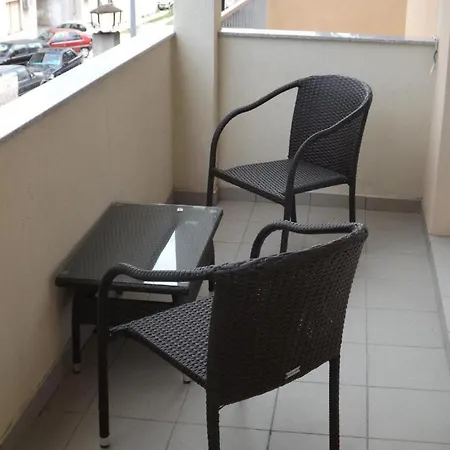 A Daire Split